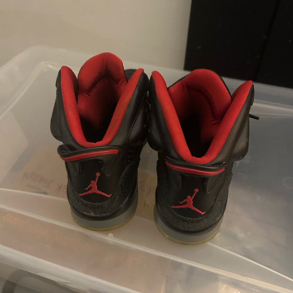 Jordan Son of Mars Vintage Basketball Shoes Men High Top Black/Sports Red - Picture 4 of 4